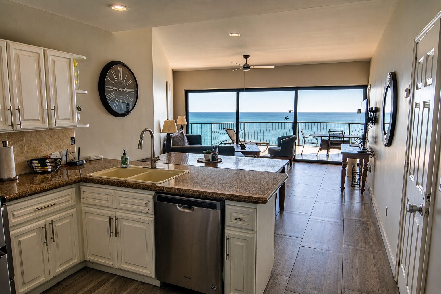 Unit 703W kitchen